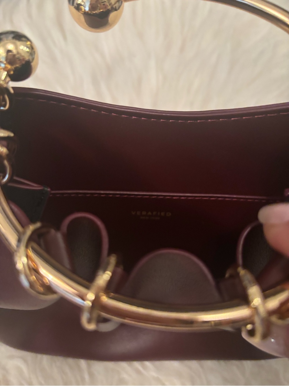 Verafied Burgundy Ring Handle Women’s Bag - Picture 5 of 6